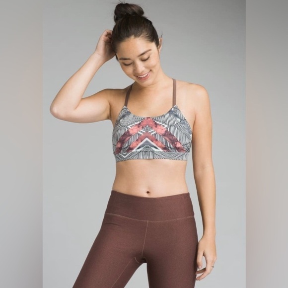 PRANA Arctic Air Yoga Bra - Picture 1 of 6